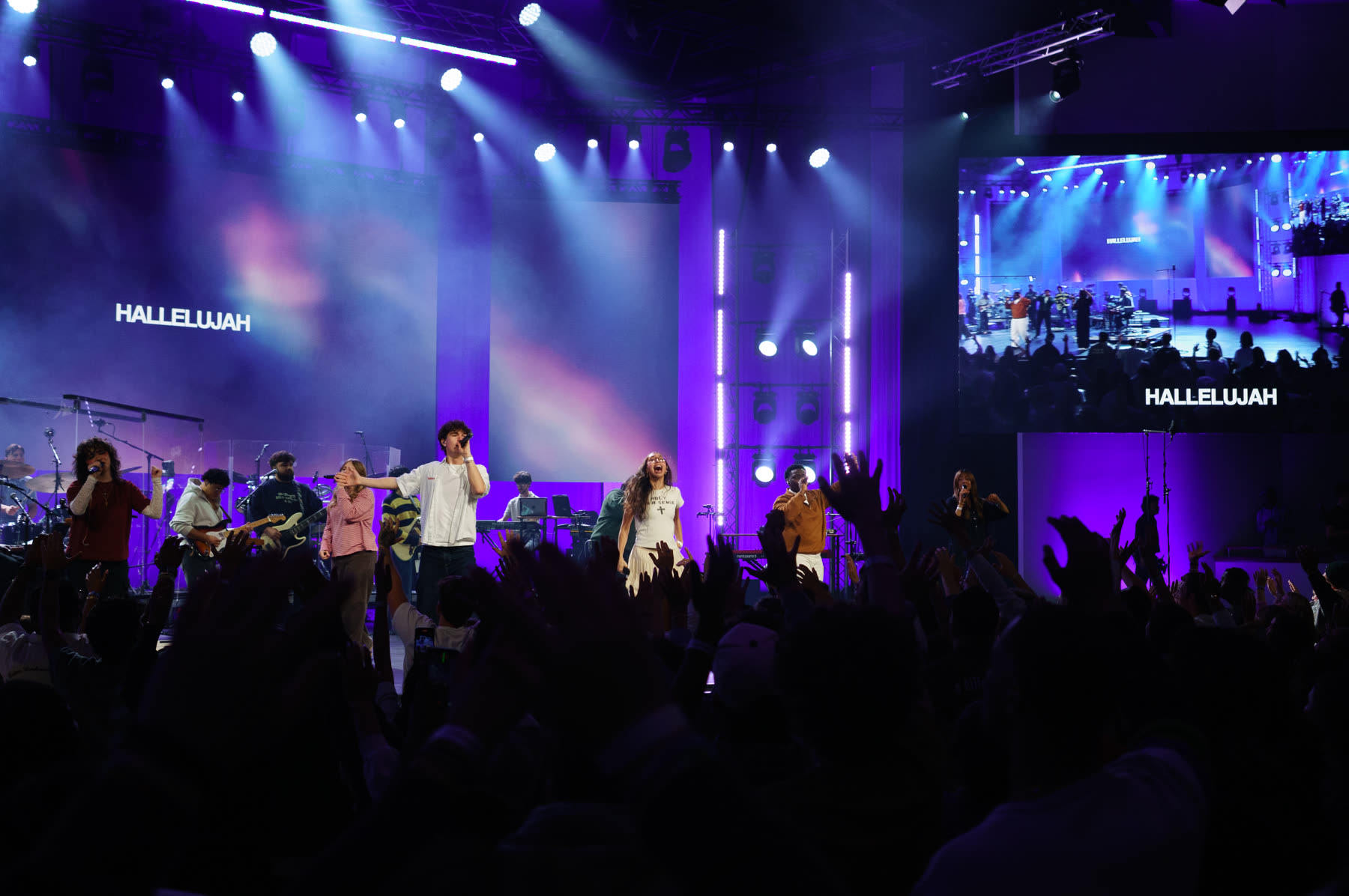 Southeastern University, packed chapel during the outpouring